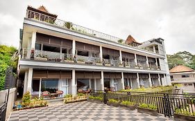 Dedanau Hotel